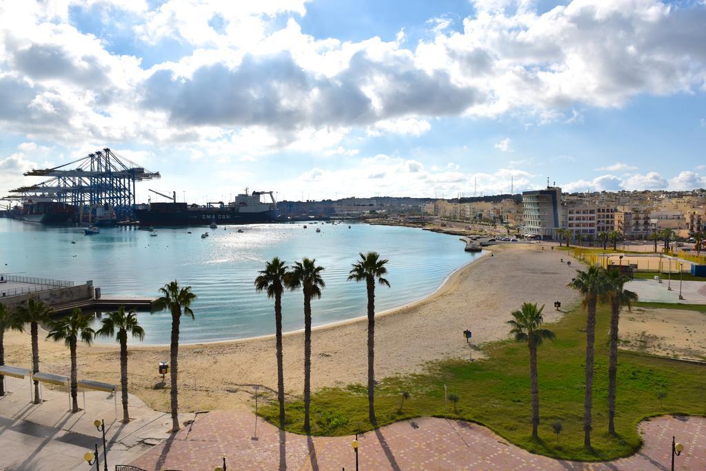 Pretty Bay Apartments Birżebbuġa Exterior foto